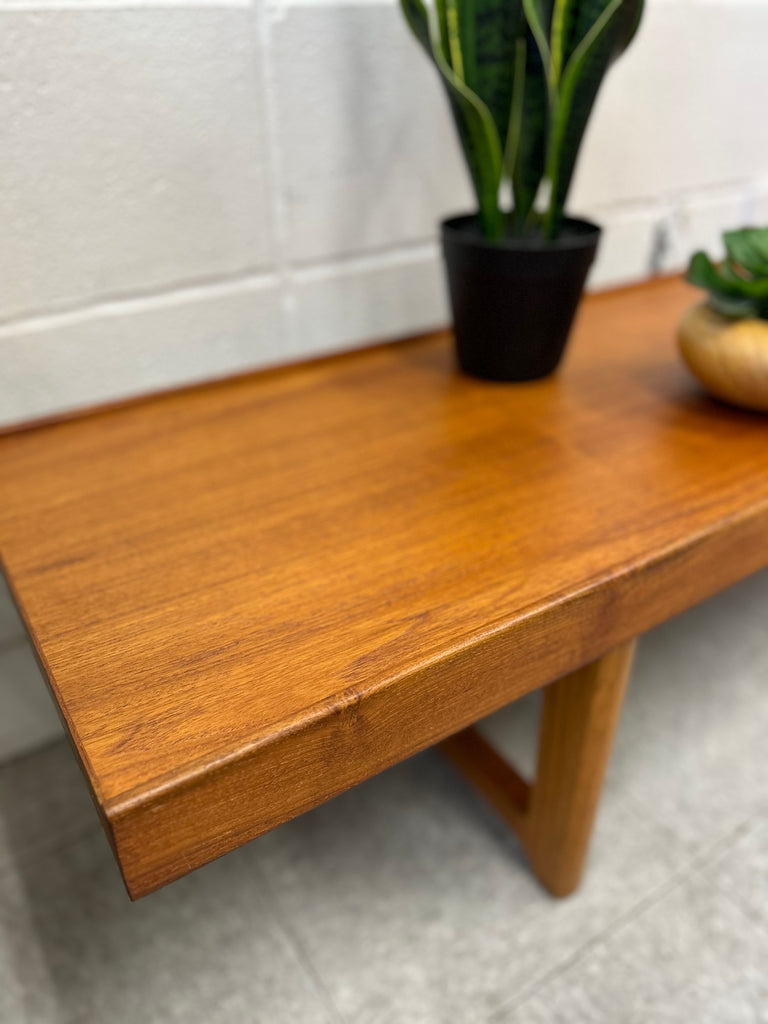 Teak bench