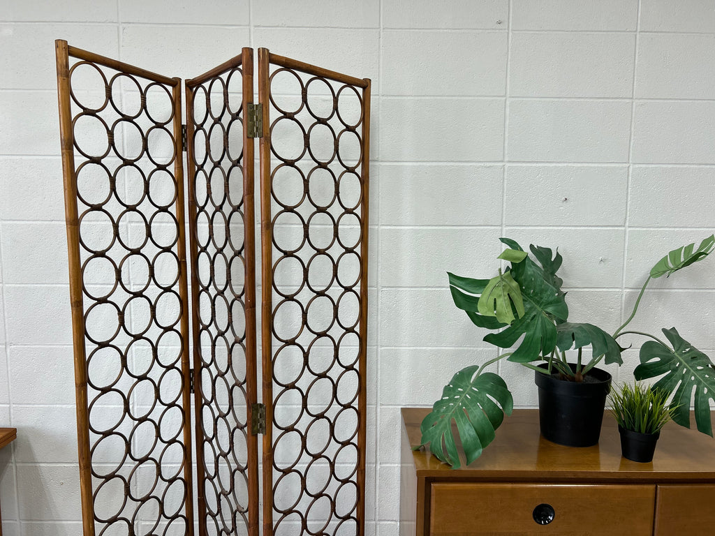 Rattan room divider