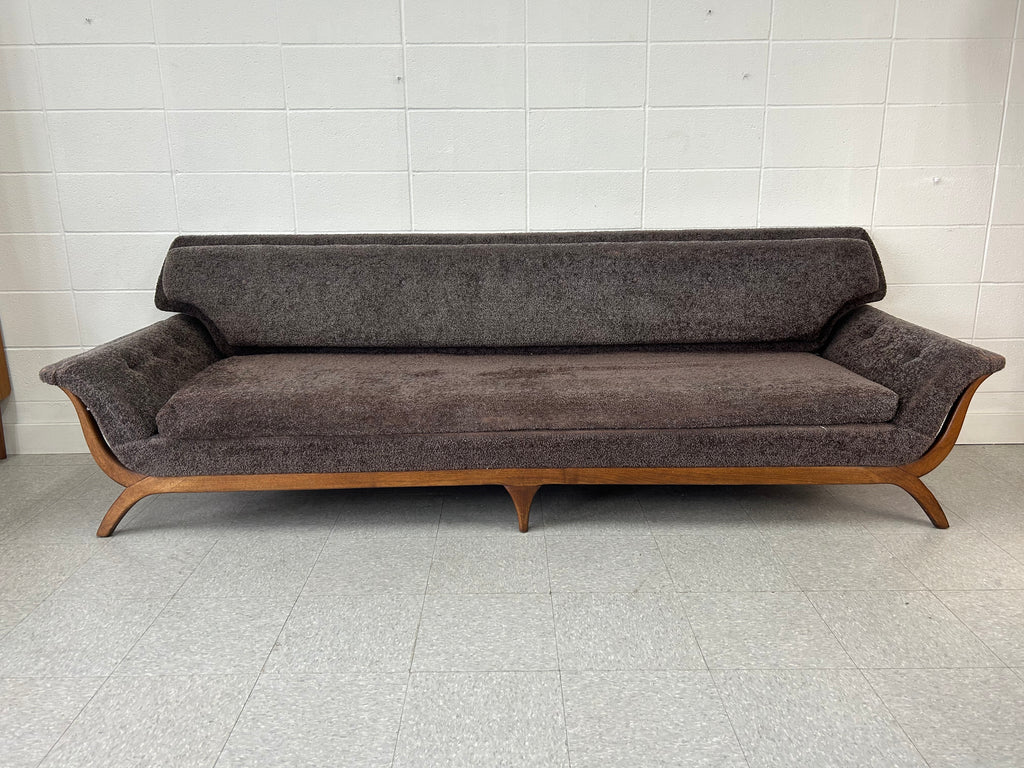 Gondola couch- for restoration