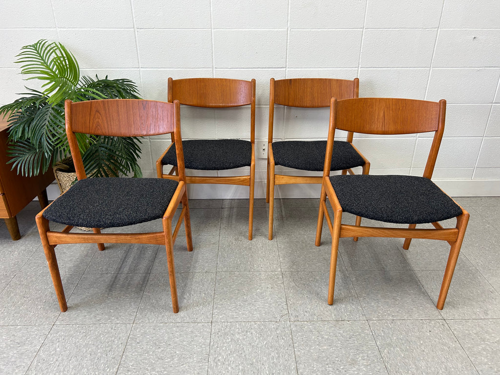 Teak dining chairs (4)