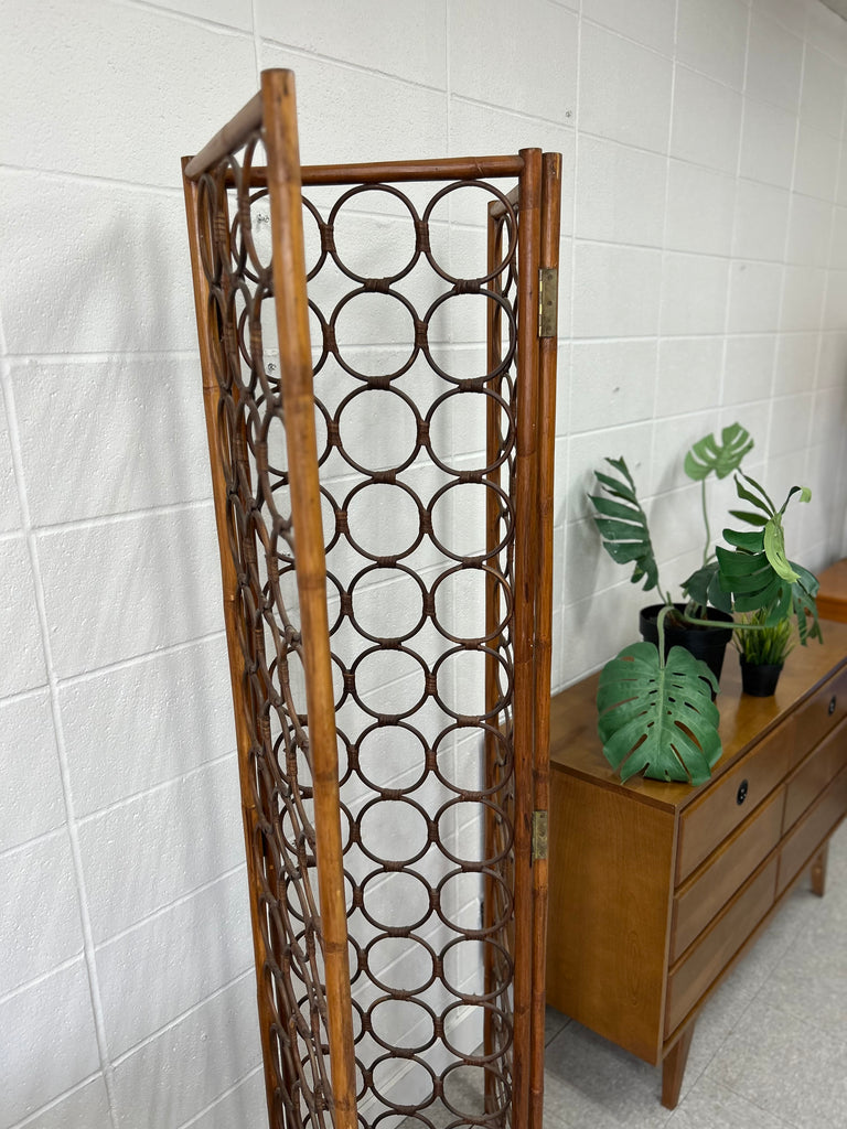 Rattan room divider