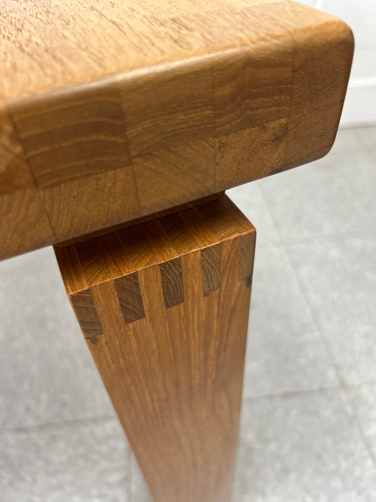 Solid teak end table