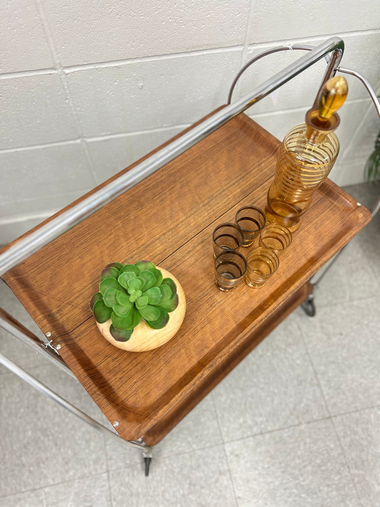 Folding barcart