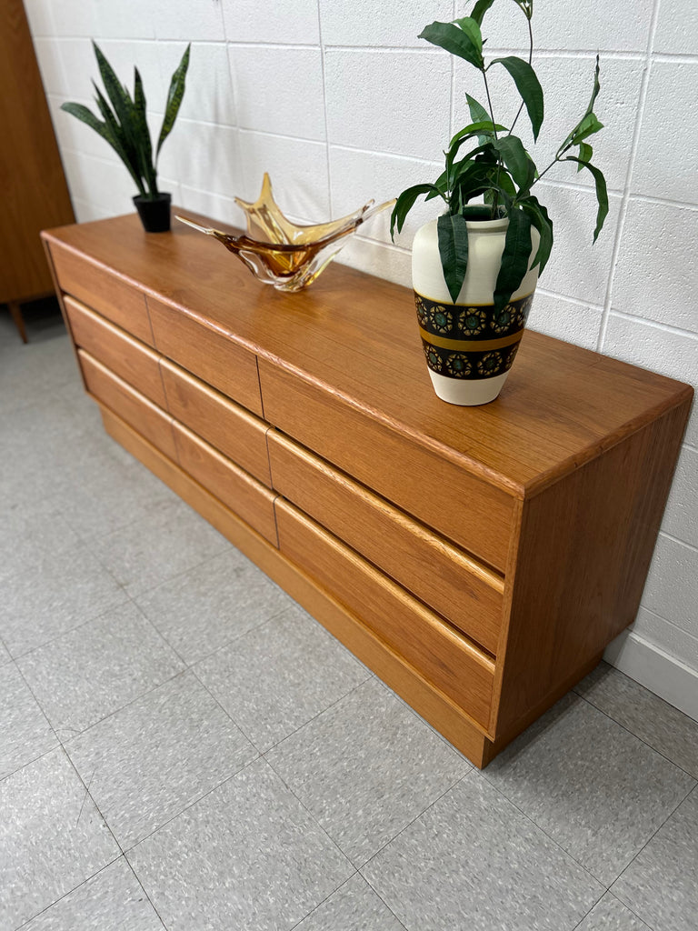 Teak nine drawer dresser heavy