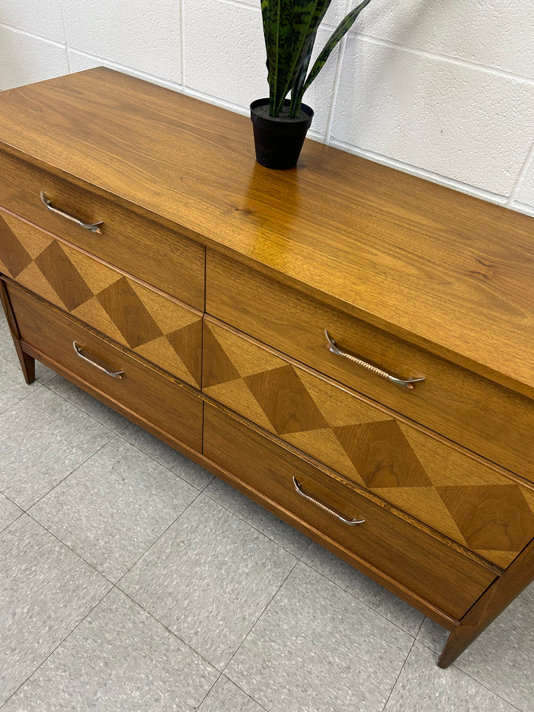 Walnut 6 drawer dresser