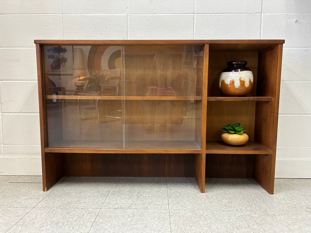 Vintage bookcase/display