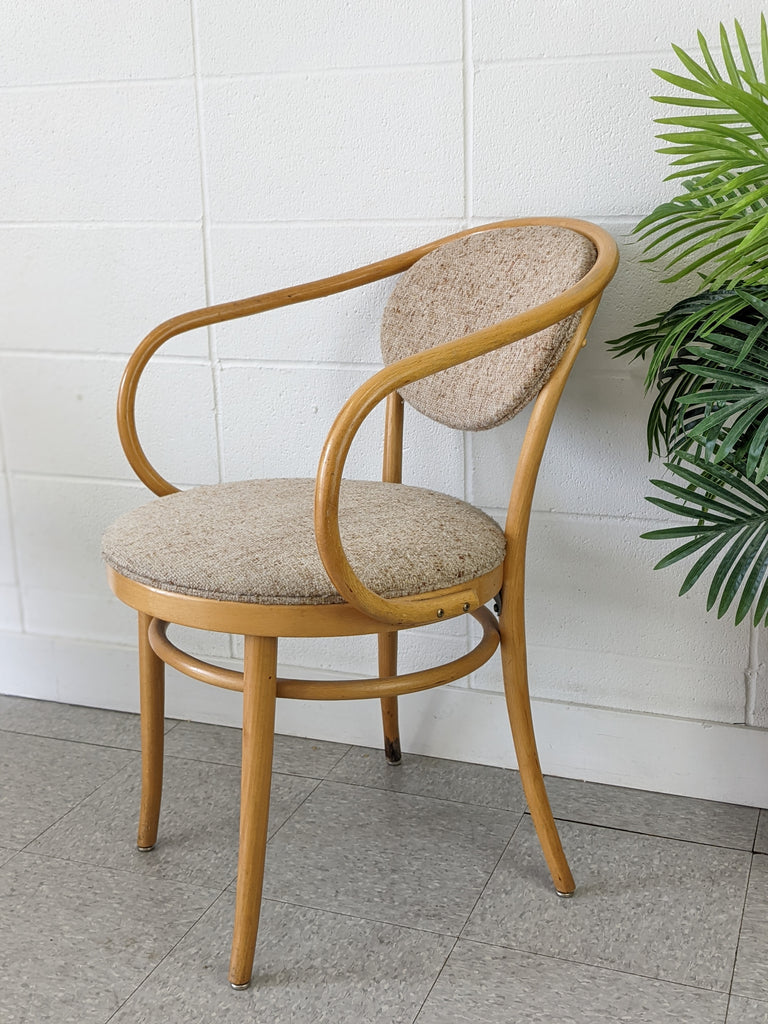 Thonet Bentwood chair set (4)